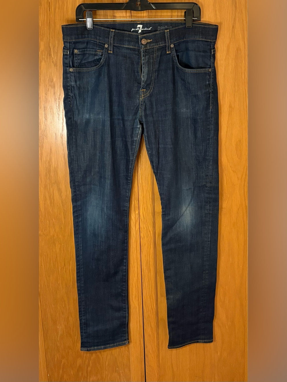 7 For All Mankind Dark Wash Paxtyn Men’s Modern Skinny Jeans Thrashed Size 33